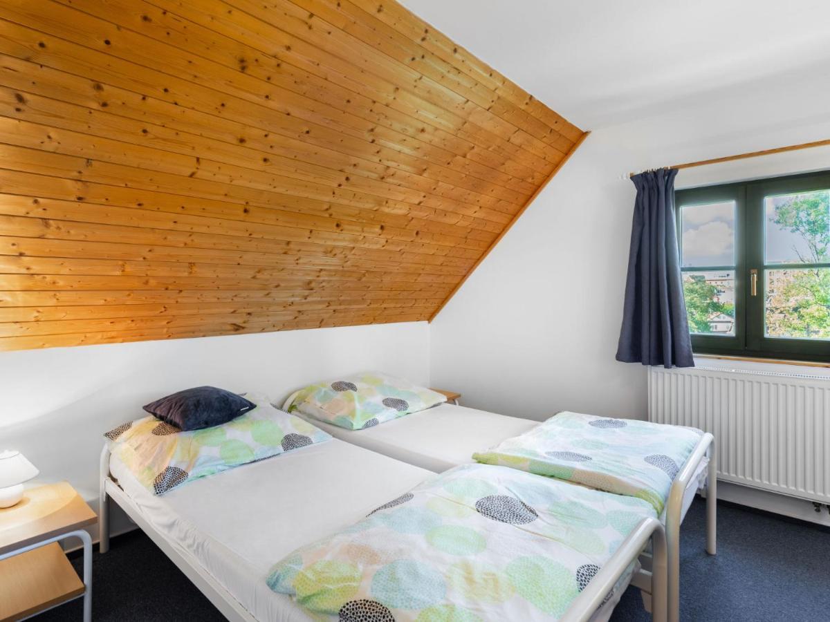 Holiday Home Holiday Hill 33 By Interhome Cista  外观 照片